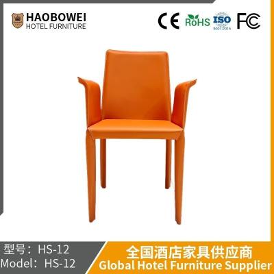 China Cadeira de Refeição Nova moda italiana simples Cadeira de design de couro nórdico para adultos Cadeira de recepção Cadeira confortável para convidados à venda