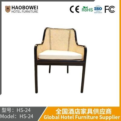 China Ruim houten stoel Retro Ash Houten zak Rock Plate Tafel Spicy Hot Pot Restaurant High-End Eettafels en stoelen Te koop