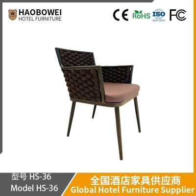 Chine Chaise en bois massif nordique à ciel ouvert Balcon de jardin Canapé en osier étanche Meubles de patio à vendre