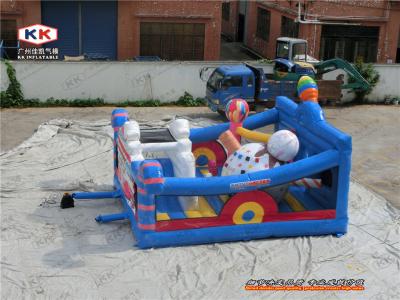 China Juguete cuádruple del PVC de la gorila inflable del CE, gorilas combinadas del castillo inflable del helado en venta