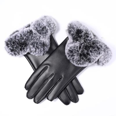 China Fashion Fashion Shorts Plush Striped Faux Furs PU Touch Screen Winter Warm Women Leather Trim Gloves for sale