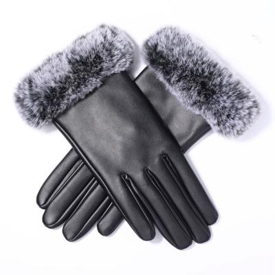 China Fashion Fashion Shorts Plush Striped Faux Furs PU Touch Screen Winter Warm Women Leather Trim Gloves for sale