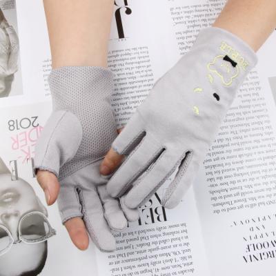 China Fashion Light Summer Sun Cotton Protective Workout Gloves For Women for sale