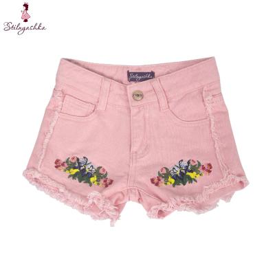 China Pink Color Fade Proof Fashion Flowers Embroidered Cotton Summer Girls Denim Shorts For Kids for sale