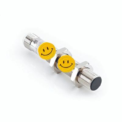 China Basic Proximity Sensors M18 Standard FCM1-1805C-BRU4 Triple Range Metal Head Sensors FCM1-1805C-BRU4 for sale