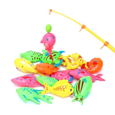 China Educational Magnetic Animal Toy Kids Toys Retractable Fishing Rod Sea Magnetic Fishing Game With Inflatable Pool Fishing Set Toy For Kids for sale