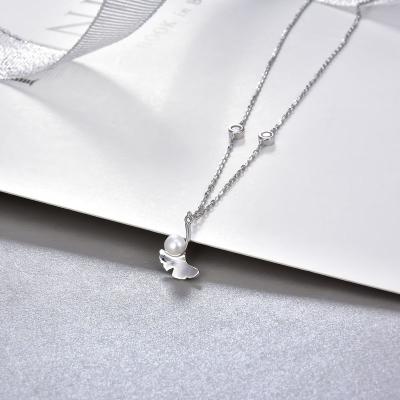 China Casual / Sporty Ginkgo S925 Leaf Inlaid Clavicle Freshwater Pendant Necklace Silver Crane Pearl Necklace for sale