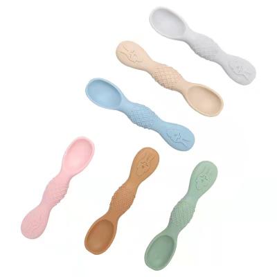 China First Stage Sustainable Self Feeding Baby Food Grade Utensils Toddler Training Soft Tilted Pre Spoon Set BPA Free Silicone Baby Spoons for sale