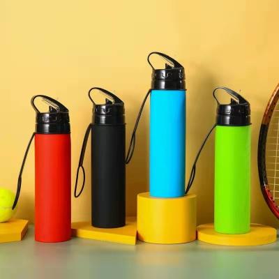 China Viable Hot Sale Outdoor Portable Folding Water Cup Folding Telescopic Silicone Water Sport Bottle for sale