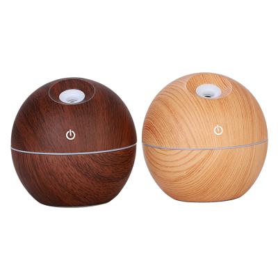 China Mini Wooden Air Humidifier Household Grain Mist Ultrasonic Humidifier 130ml Capacity for sale