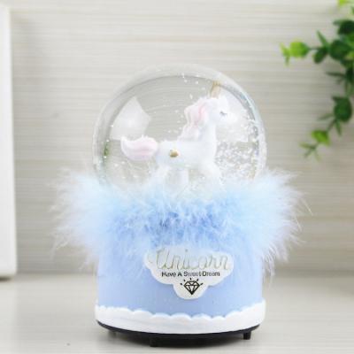 China Music box cartoon music box Europe birthday heart Christmas gift Crystal Ball Girl creative music box snow for sale