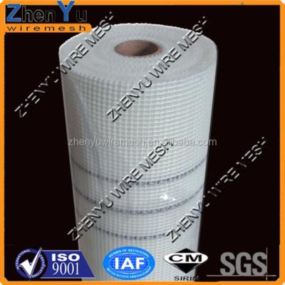 China Wall Materials 160g/m2 Building 1*100m Fiberglass Concrete Reinforcing Mesh 4*4mm For Plastering Fiberglass for sale