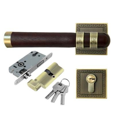 China China Supplier Cheap Internal Door Lock Door Easy Installation Soild Wood Door Locks Handle Set With Lock Core Accessories for sale