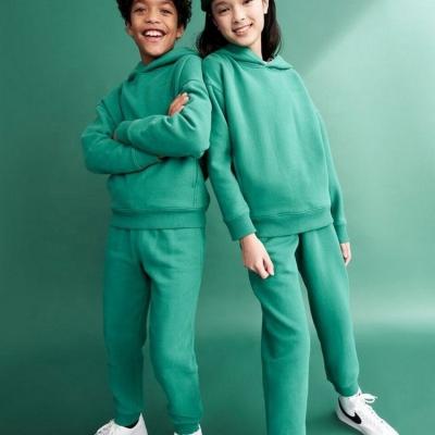 China OEM Anti-Shrink Printing Kids Apparel Set Cotton Logo Long Sleeve Children Hoodie Custom Made Set Solid Green Unisex Kids Hoodie and Pants Set for sale