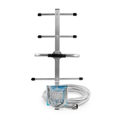 China Directional Outdoor Yagi Antenna 698-894MHz N-Male For Mobile Signal Booster Repeater Cellular Yagi Antenna for sale