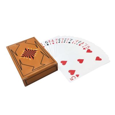 China Plastic / Paper Custom High End Playing Cards With Gold Edge Foil for sale