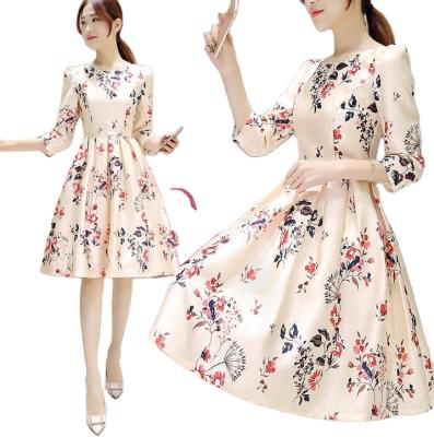 China Hot sale anti-static lace splicing fashion short women's sleeves dress 2020 summer slim print ladies dress for sale