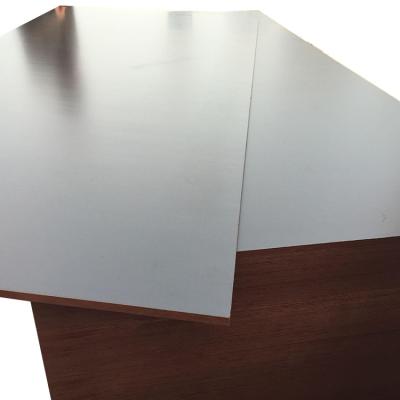 China Modern Melamine Poplar Core Film Faced Plywood 15Mm Plywood Plastic Sheet Faced for sale