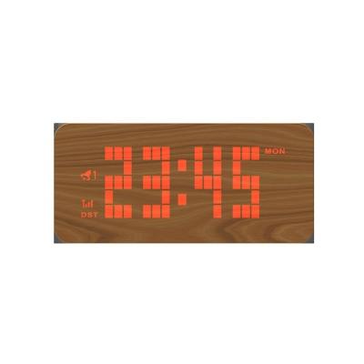 China Reloj de alarma digital de matriz de puntos de madera LED pantalla roja Reloj digital decorativo en venta