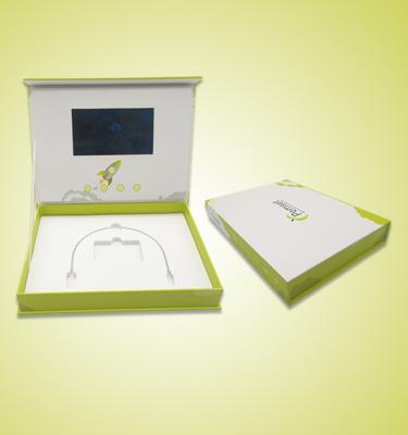 China New Europe Customized Wedding Video Soundboard Invitation Card Box With Screen for sale