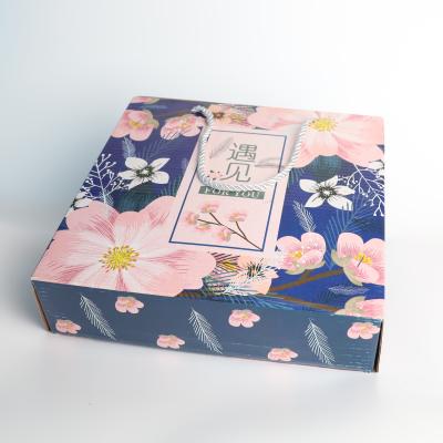 China Recyclable Wholesale Custom Unique Design Mutli Size Lid And Base Jewelry Baked Paper Gift Packaging Box for sale