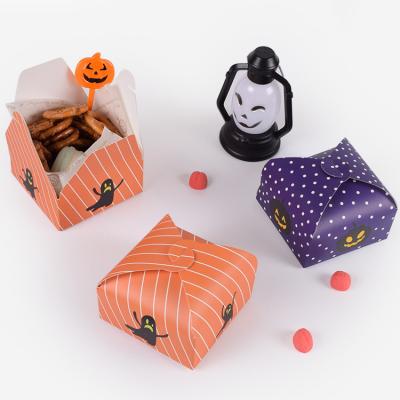 China Recycled Materials Fit Cute Candy Chocolate Chocolate Halloween Decoration Small Gift Box Folding Paper Boxes for sale