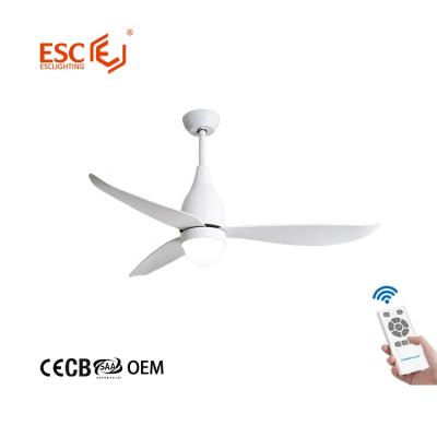 Chine With 52 Inch 5 Blades ABS Fan Speed ​​Fan Light Wholesale Light Remote Control White DC Ceiling Fan à vendre