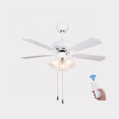 China Living Room E27*3/E27*5 Indoor Decorative Pull Chain Switches 3 Lights 5 Blades E27 Ceiling Fan Light Bulb for sale