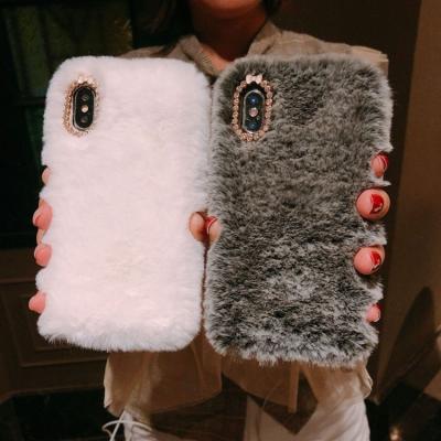 China Rabbit fur factory price winter phone case cover for iphone xs max rabbit fur case for sale