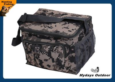 China Food Folding Camo Cooler Bag 600D Nylon Fabric 2 Mesh Pockets For Hunting for sale