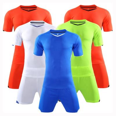 China Quick-Drying Polyester Football Training Shirt Plain Customized Soccer Kits Man for sale