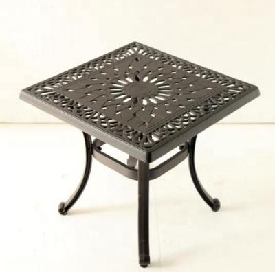 China Modern Outdoor Furniture Cast Aluminum Weave Corner Table for sale