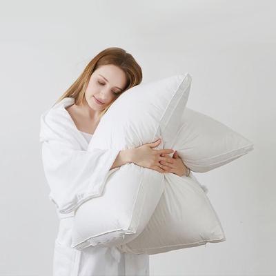 China Shenzhen Hilton Anti-Static Hypoallergenic Nerd Crown Shaped Mastectomy Memory Foam Pillow Luxurious Design Volume for sale