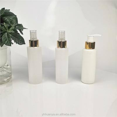 China BEAUTY PACKAGING Hot Sale HDPE Round Flat Shoulder Plastic Spray Bottle For Natural Lotion 500ml-20ml for sale