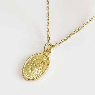 China New Design CLASSIC Wedding Real Gold Plated Oval Shape Virgin Mary Pendant Necklace 925 Sterling Silver Mary Necklace For Daughter Gift for sale