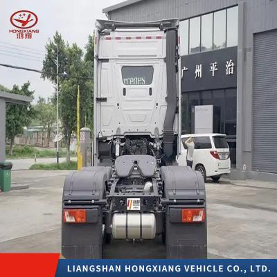 China Tractor certificado ISO Sinotruk HOWO Camión tractor con suspensión neumática Asiento del conductor en venta