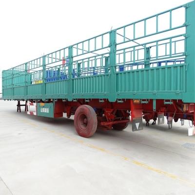 China Leichtbauwagen-Typ Q345 aus Kohlenstoffstahl mit drei Achsen-Zaun-Halbanschluss mit Van-Typ-Design zu verkaufen