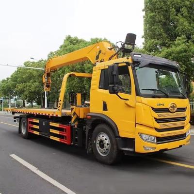 Cina Qing Ling 4*2 Low Angle Full Land Flatbed Tow Truck Wrecker per il supporto tecnico in linea in vendita