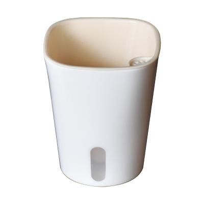 China Modern Lazy Automatic Water Absorbing Flower Pot Without Continuous Watering Flower Pot for sale