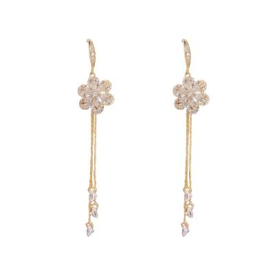 China Fashion Designer Personalized Zircon Flower Tassel Stud Earrings for sale