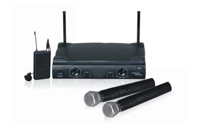 China Handheld VHF Wireless Microphone 2 channel , Pro Karaoke Microphone for sale