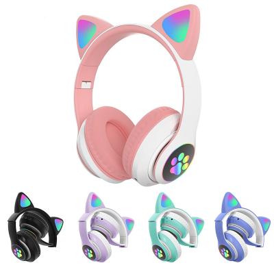 China 2022 Perfect Colorful Cute Cat Wireless Stereo Sound Earphones LED Flash Luminescent Earphones Pet Cat B39 for sale