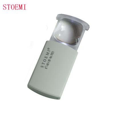 China STOEMI 7823 Mini Plastic PMMA Pocket 6X Clearance LED Lighting Magnifier Lightweight Acrylic Magnifying Slide (Magnifier) for sale