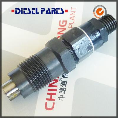 China Diesel Fuel Injector 105148-1210 with Nozzle Tip Dn0pdn121 for sale