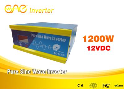 China Weg von Gitter intelligentem 12v 1200W DC-Wechselstromsolarinverter mit Ladegerät zu verkaufen