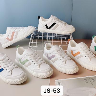 China Fashion Trend High Quality Flats Ladies Casual Shoes Skateboard White Sneakers Students Small Shoes for sale