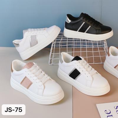 China New Style Trend Fashion Small Flat Bottom Fashion Comfortable Lightweight Casual Shoes Women's White Shoes for sale