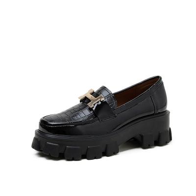 China The Other Woman Platform Casual Shoes Designer Horsebit Buckle Thick Bottom Upper Outdoor Shoe for sale