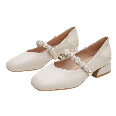 China New Lightweight Thick Heel Shoes Retro Single Layer Shoes With Square Toe Loafers Low Cut Leather Trim Shoes For Women for sale