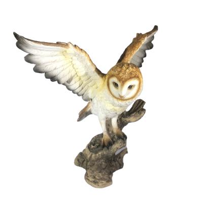 China Europe Decorations Wholesale Custom Home Table Top Ornaments Resin Vivid Figurine Animal Owl Statue for sale